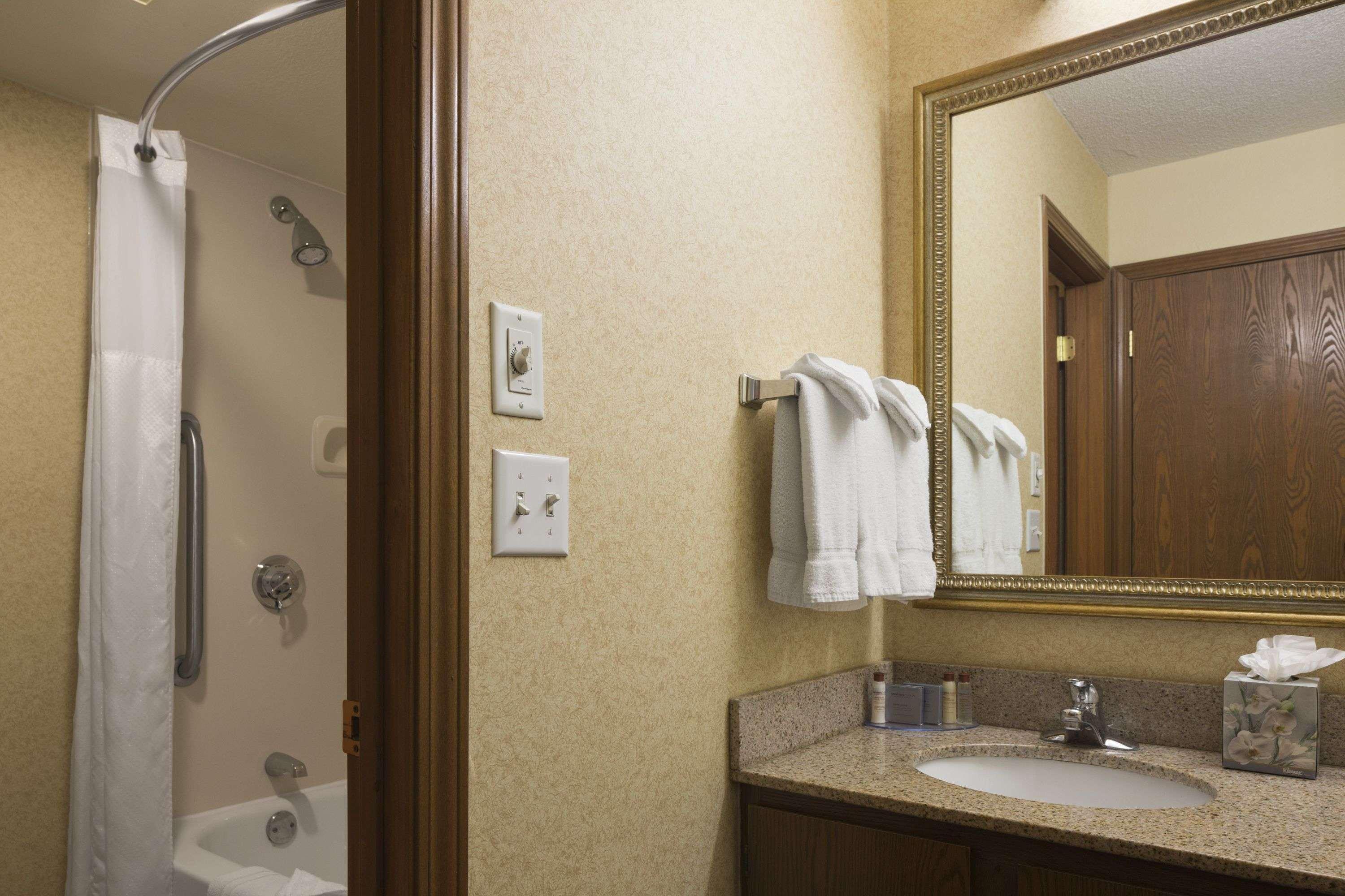 Hawthorn Extended Stay By Wyndham Fort Wayne Bagian luar foto